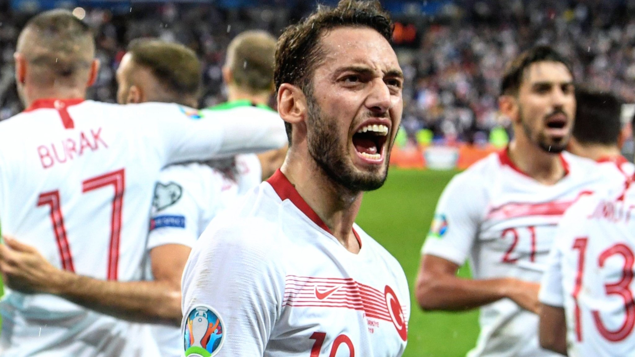 Hakan Çalhanoğlu: Galatasaray inşallah olur