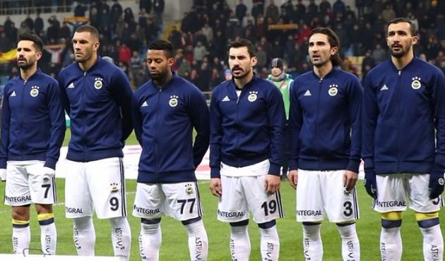 Fenerbahçe'nin yıldız futbolcusu Galatasaray yolunda