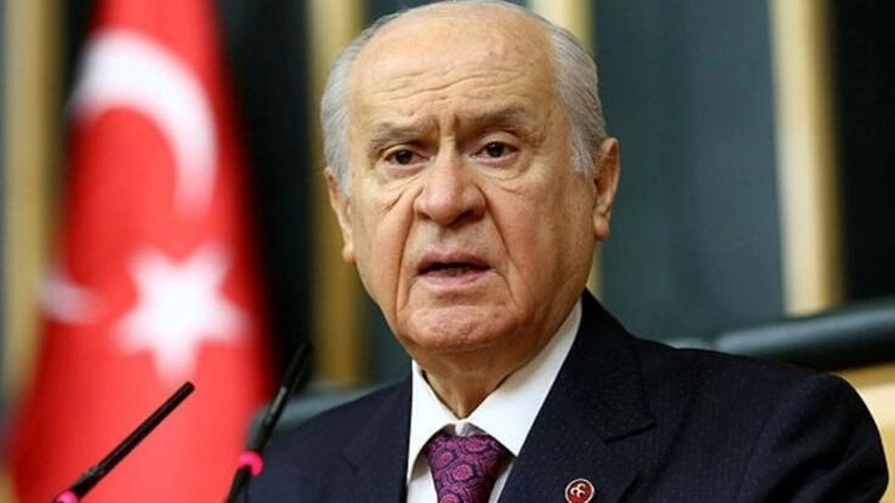 Bahçeli'den Alman Sol Partisi'ne çok sert sözler