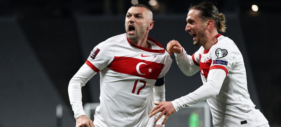 Burak Yılmaz Hollanda'yı seviyor