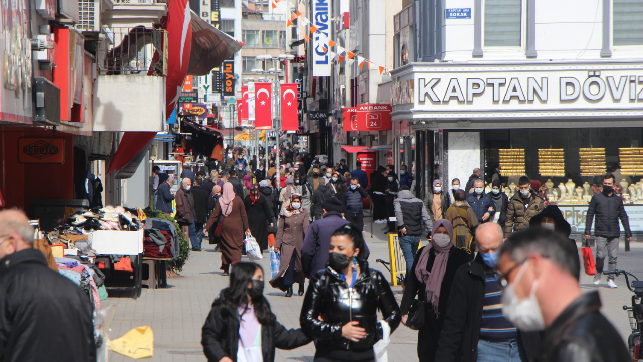 İngiliz ve Afrika mutantları Samsun'da kol geziyor!