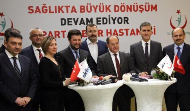 Bakan Akdağ, Isparta Şehir Hastanesi kabul protokolünü imzaladı