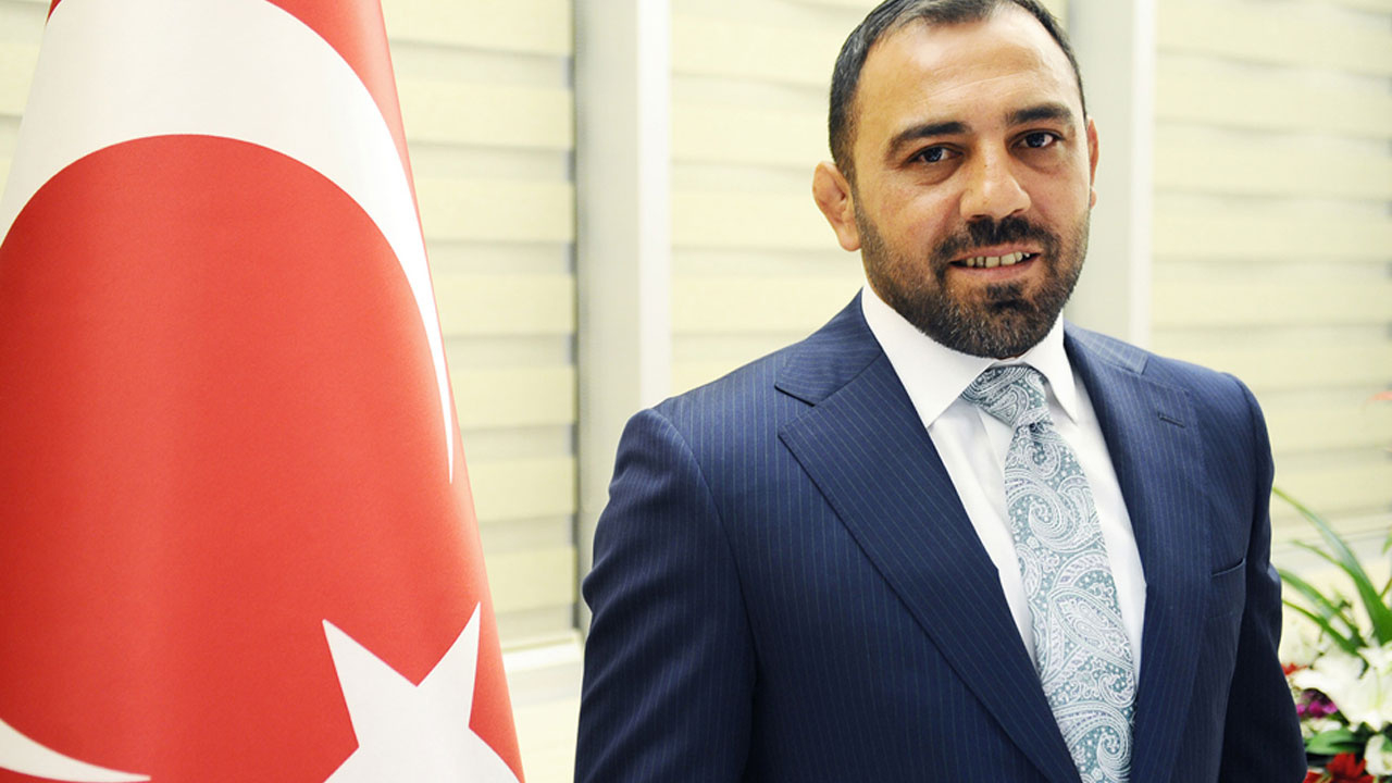 Hamza Yerlikaya Vakıfbank’taki görevinden ayrıldı