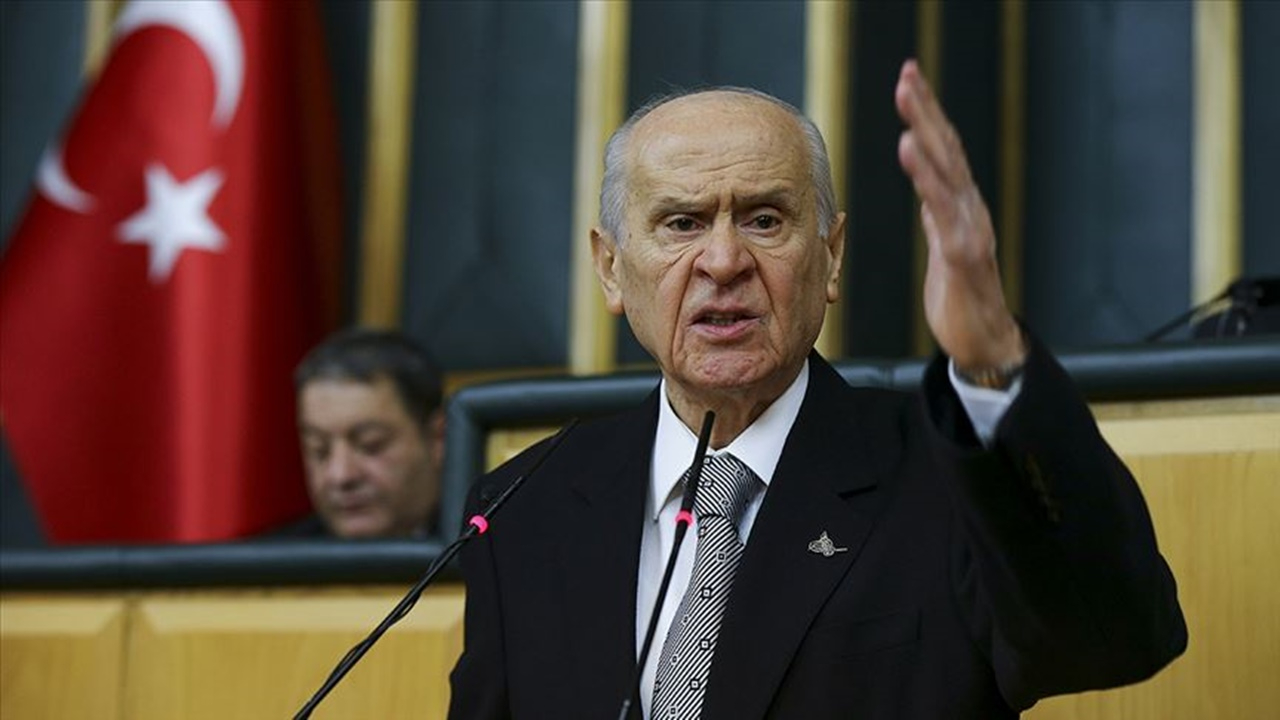 Devlet Bahçeli o gazetecilerin ismini tek tek sıraladı