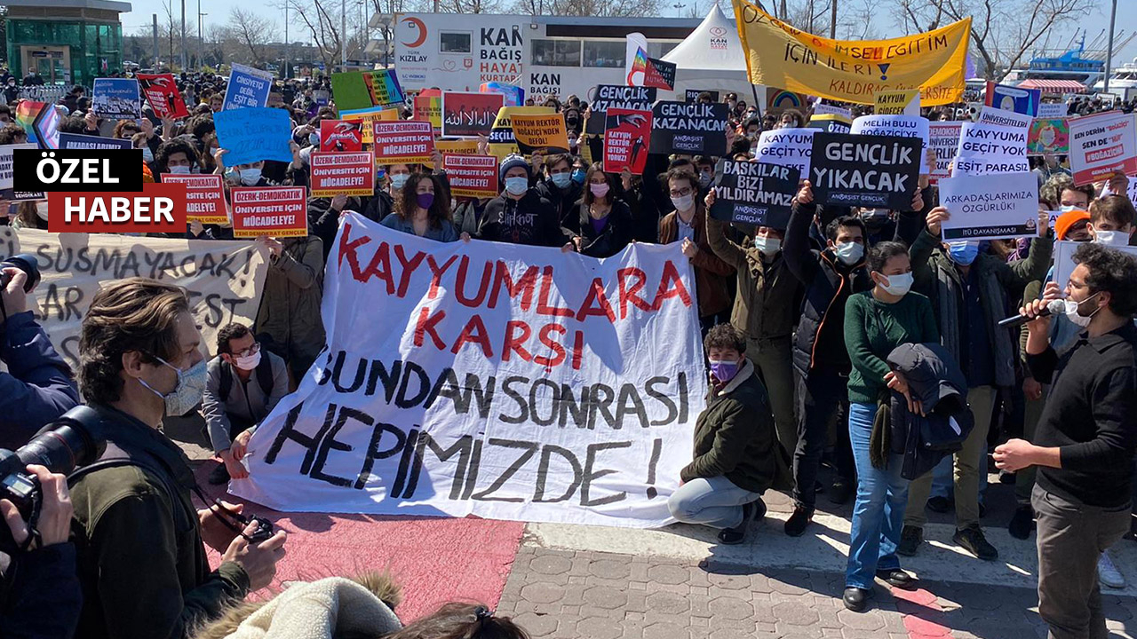 Boğaziçili öğrencilerin eylemi cılız geçti