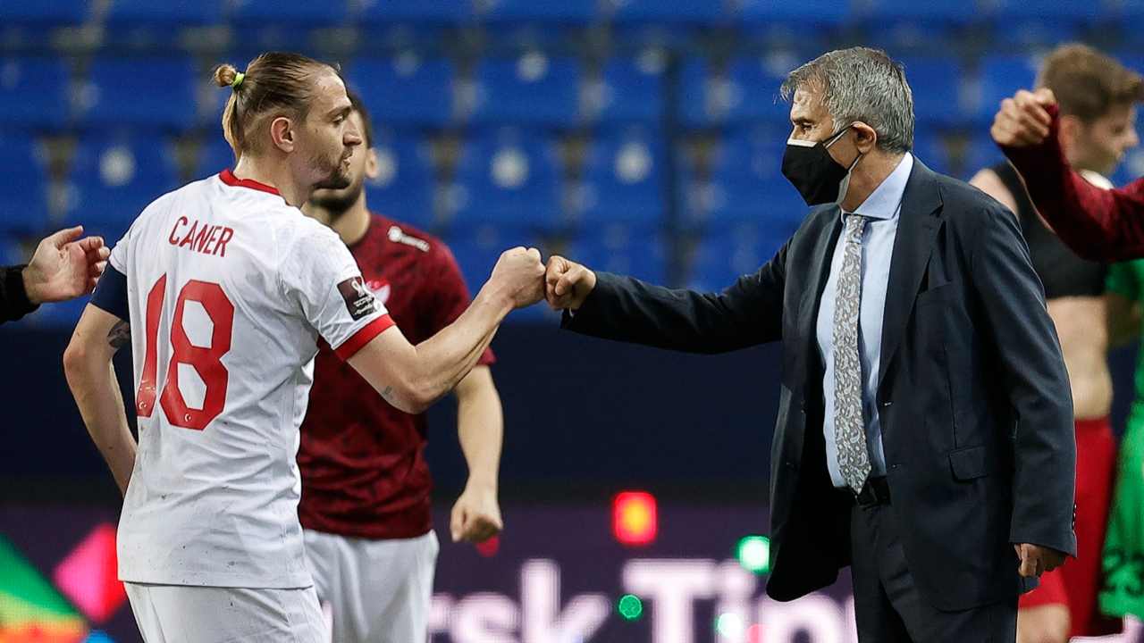 Şenol Güneş galibiyetlerle tarih yazdı!