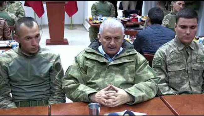 Başbakan Yıldırım Dağlıca taburunu ziyaret etti!
