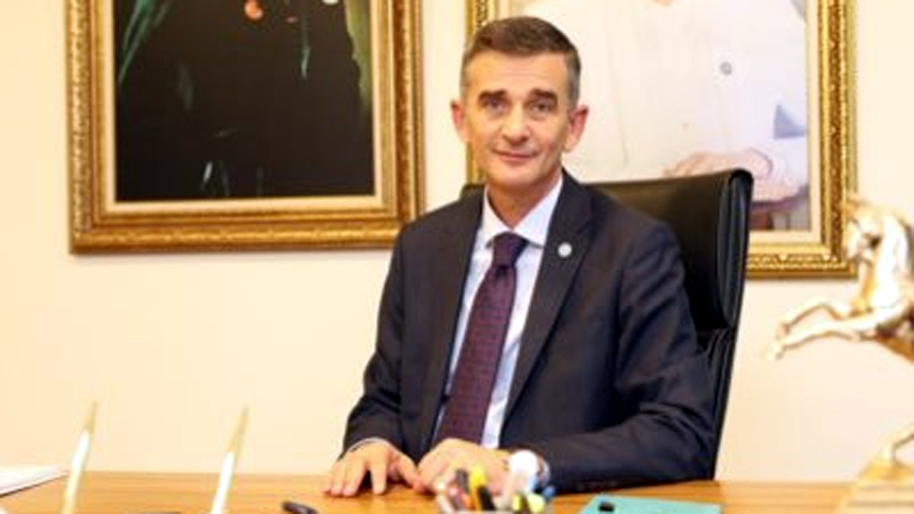 İYİ Parti Genel Başkan Yardımcısı Ümit Dikbayır'ın Kovid-19 testi pozitif çıktı