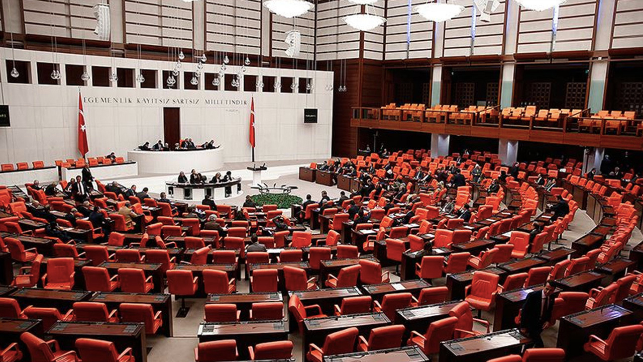 Cumhur İttifakı seçim barajı için anlaştı