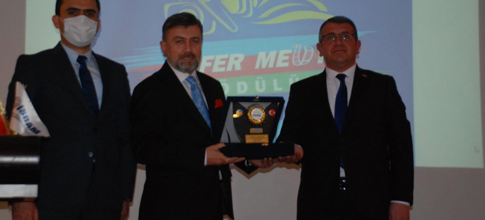 Karabağ savaşını takip eden muhabirimiz Mevlüt Yüksel'e Azerbaycan'dan ödül