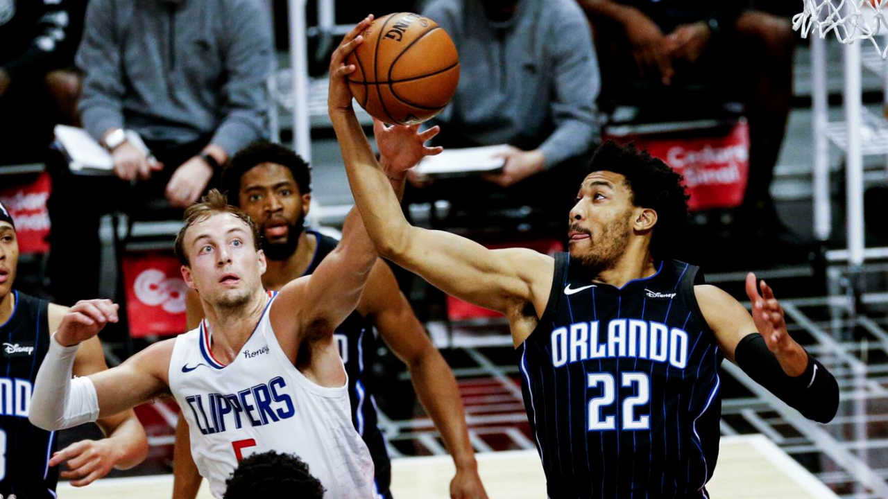 Orlando Magic Clippers'a "büyü" yaptı