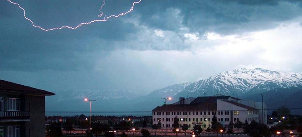 Meteoroloji'den yağmur ve fırtına uyarısı