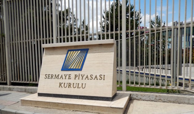 SPK'da FETÖ operasyonu