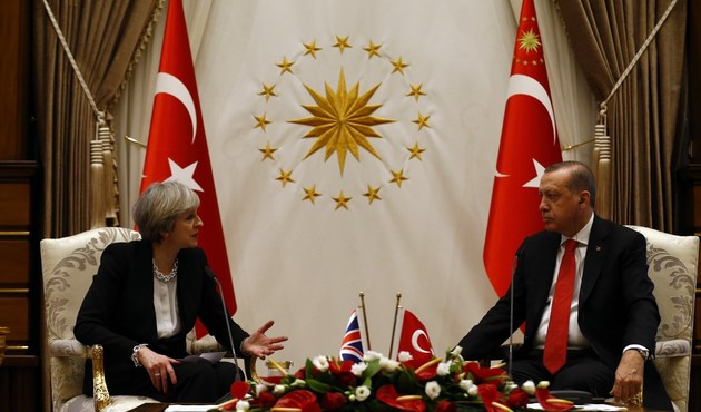 Cumhurbaşkanı Erdoğan'dan May'e taziye mesajı!