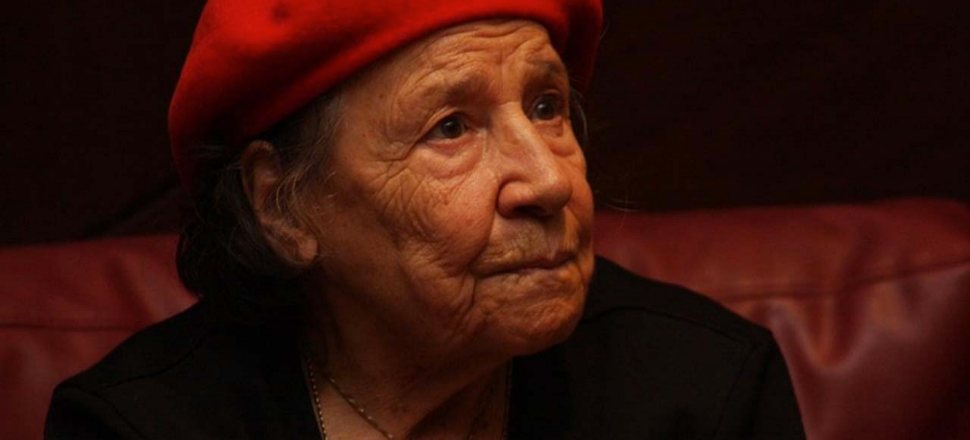 Handan Uran Ertuğrul öğrencilerin geleceğini aydınlatmaya devam edecek