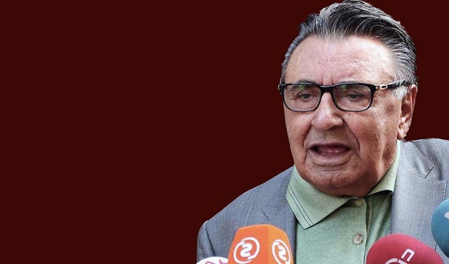 Aydın Doğan, Sedat Ergin'den başladı, Hande Fırat ile devam etti, İrfan Değirmenci'den çıktı!