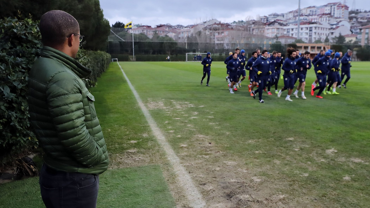 Alex de Souza Sao Paulo'da antrenör oldu