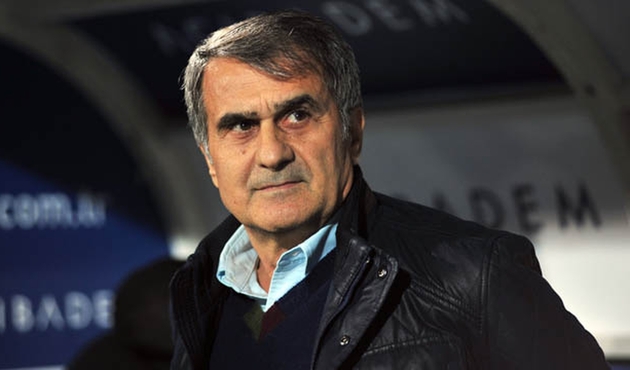 Şenol Güneş 3 yıldızla özel olarak görüştü