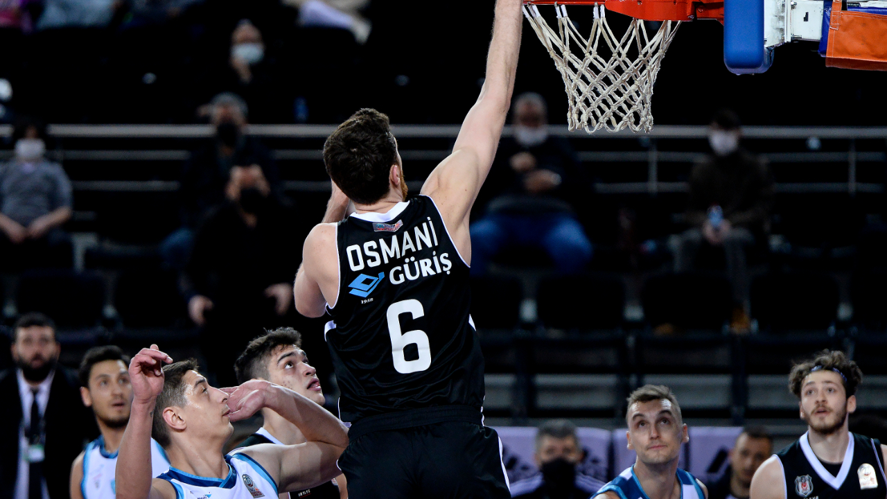 Beşiktaş'a nazar değdi: 22 kişi korona!