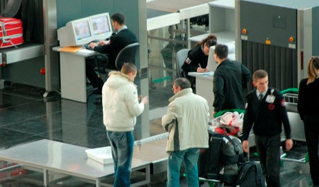 Mete Yarar'dan ABD'nin kabin yasağına çok çarpıcı yorum