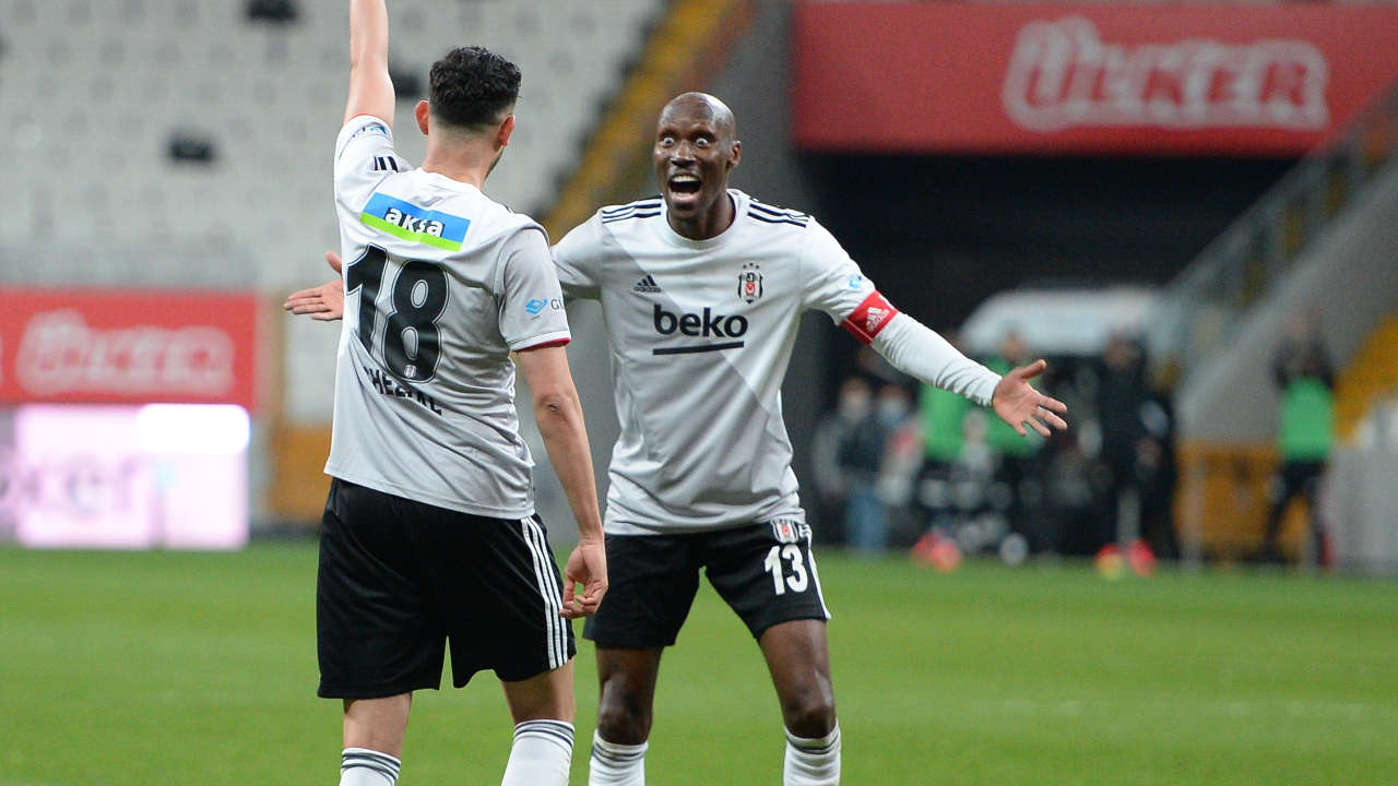 Atiba'nın 3 asisti FIFA'nın gündeminde!