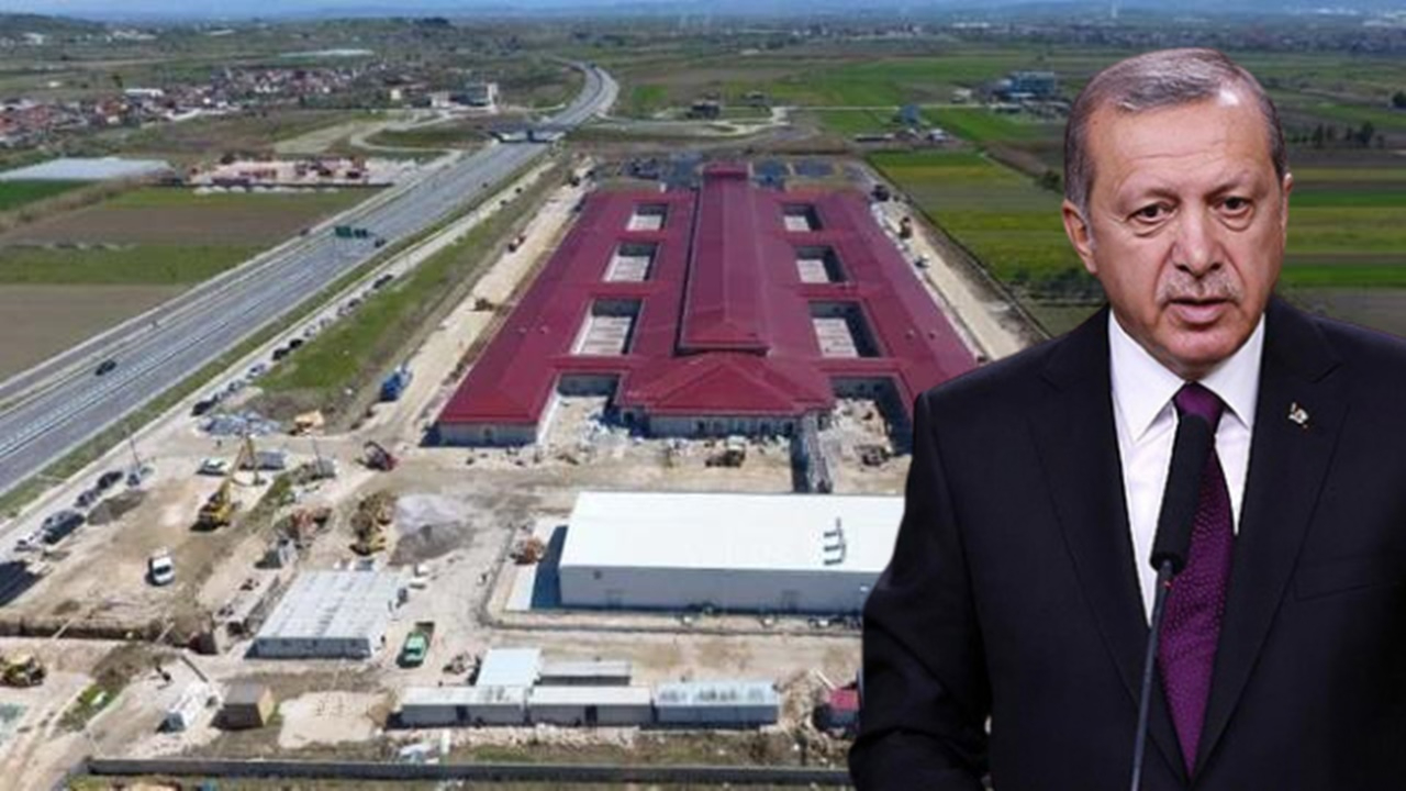 Arnavutluk'taki hastane 48 günün ardından hazır
