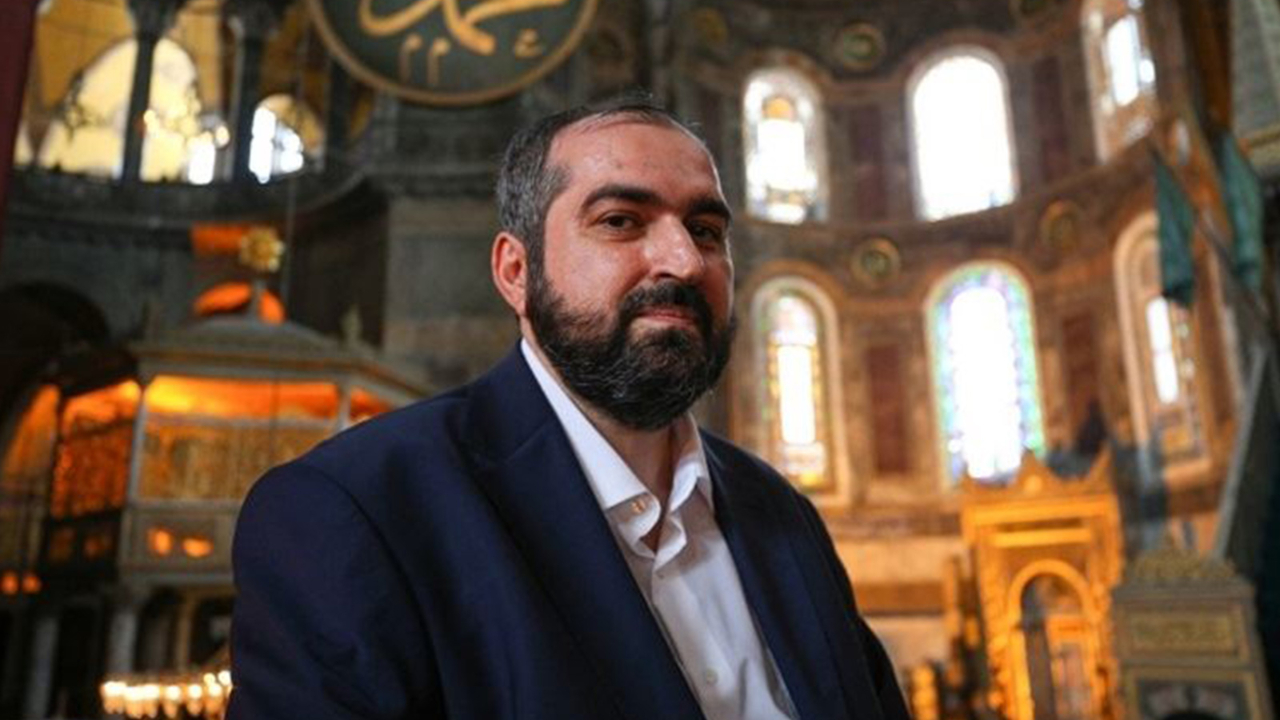 'Ayasofya imamı'ndan amiral bildirisi cevabı