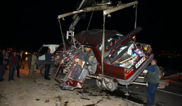 Kahramanmaraş'ta katliam gibi kaza: 5 ölü,4 yaralı