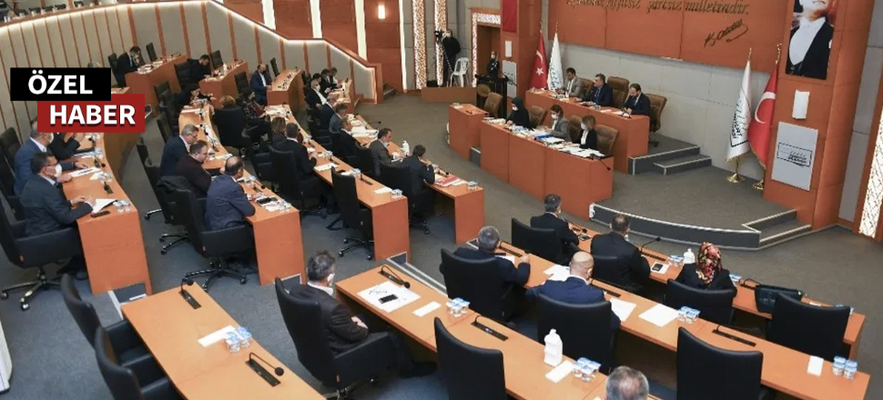 Yolsuzluk görüşmesi öncesi gazeteciyi dışarı attılar