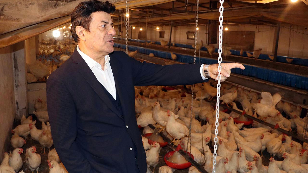 Coşkun Sabah'ın yumurta çiftliğinde dikkat çeken detay
