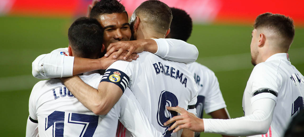 Real Madrid yine Barcelona'yı devirdi