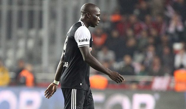 Herkes gidecek diyor ama Beşiktaş'ın Aboubakar planı başka