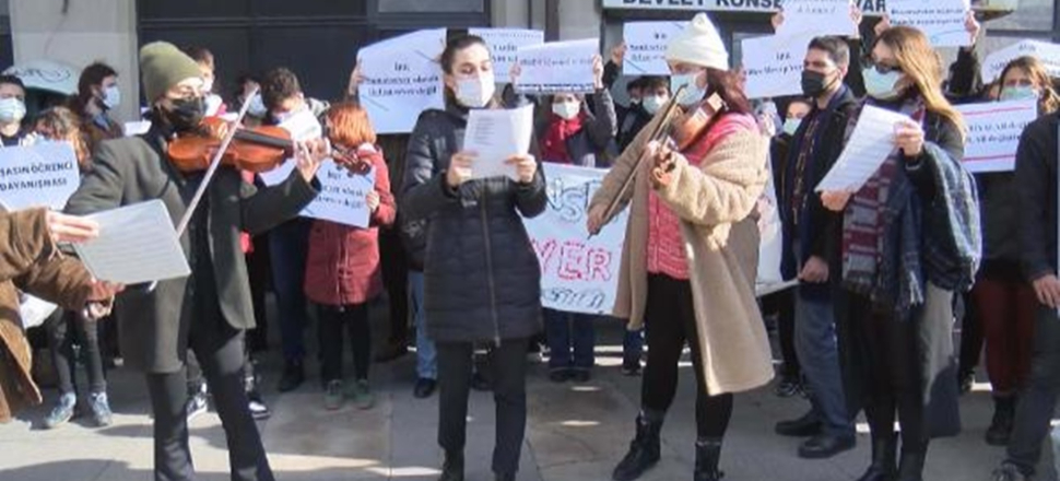 Konservatuvar öğrencilerinden İBB'ye taşınma tepkisi