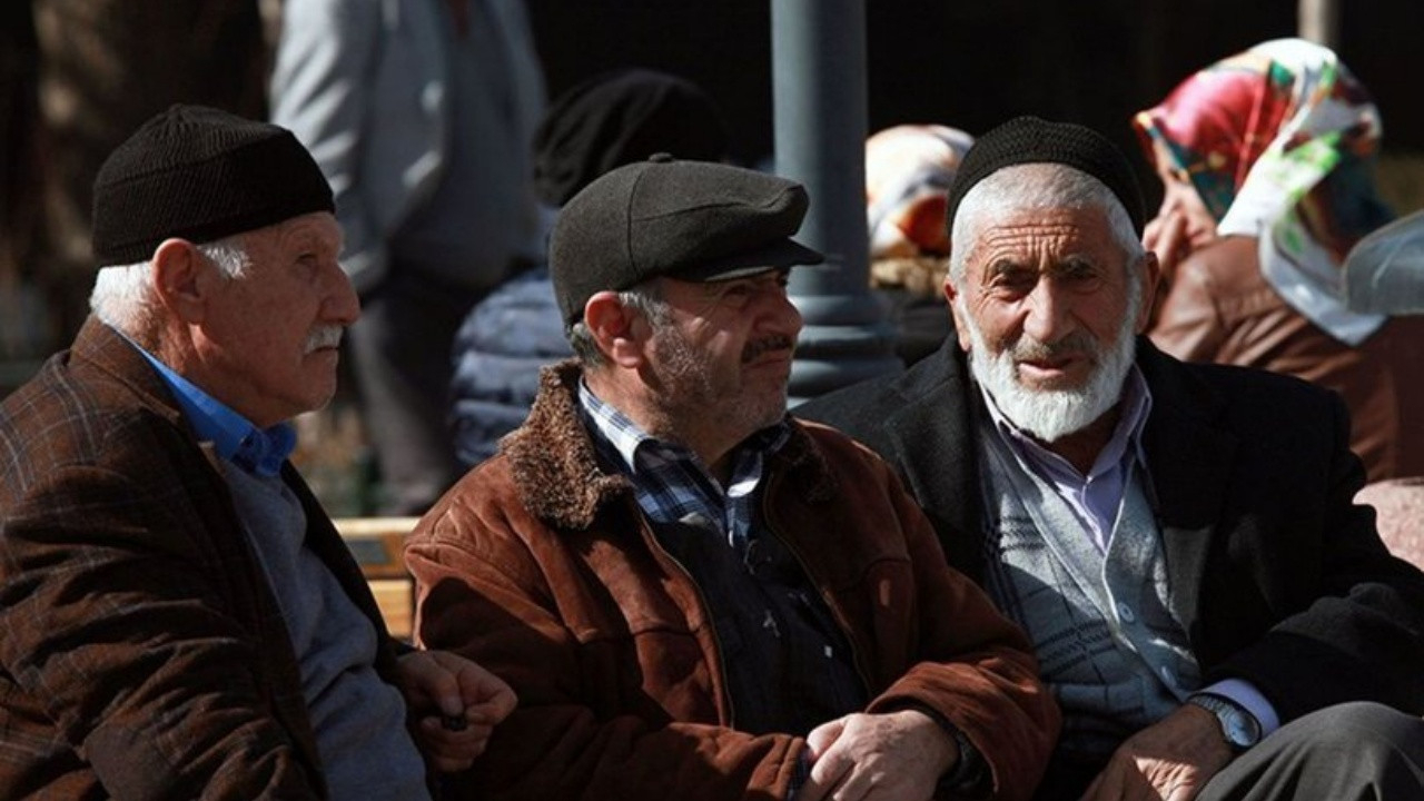 Emeklilere müjde! İkramiye tarihi belli oldu