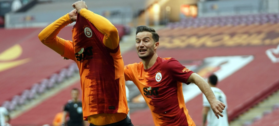 Terim'siz Aslan Karagümrük'e de takıldı