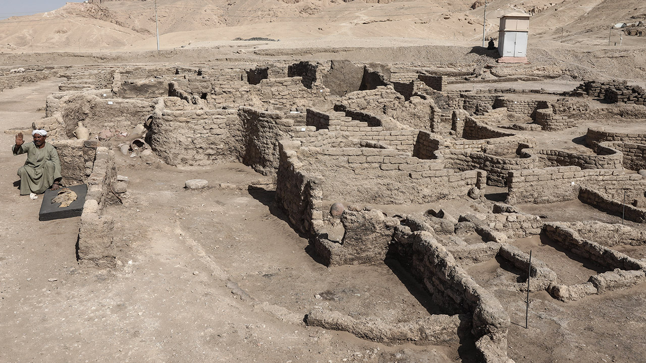Mısır tarihi keşfi duyurdu