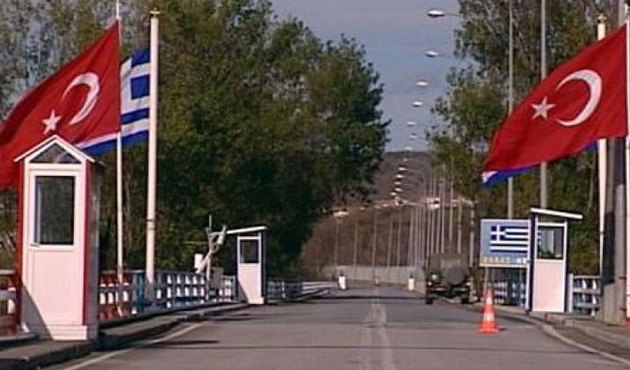 Çipras sözünü tutmadı,  Türkiye'ye akın ediyorlar