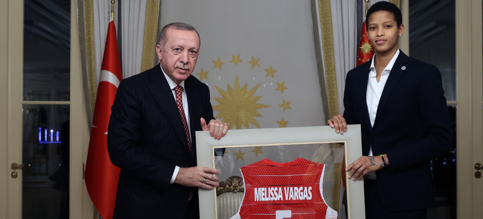 Erdoğan Türkiye Voleybol Federasyonu'nu kabul etti