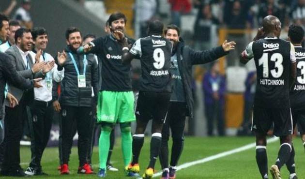 Beşiktaş'ta sürpriz gelişme: Ayrılık kararı verdi...