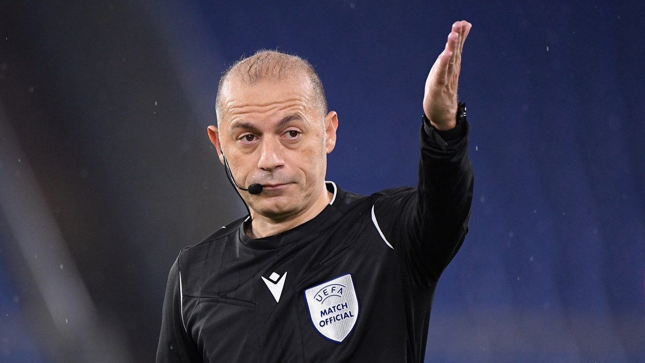 Cüneyt Çakır Avrupa Ligi'nde düdük çalacak!