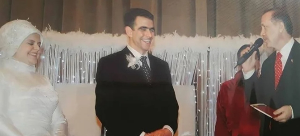 Bakan Selçuk'tan 'evlilik yıl dönümü' paylaşımı