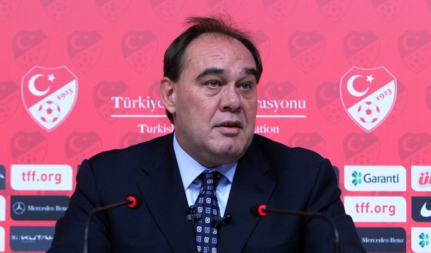 Yıldırım Demirören'den flaş yabancı sınırı açıklaması