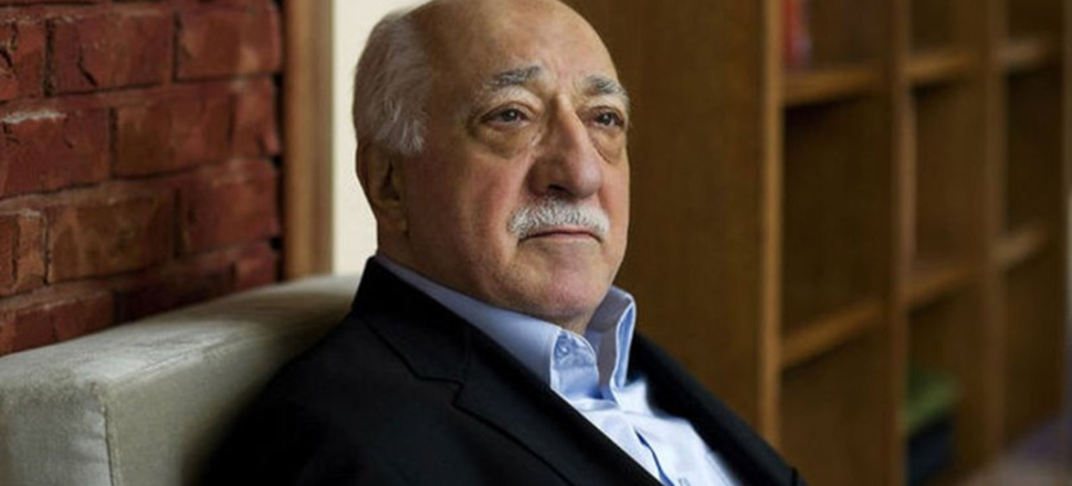 FETÖ elebaşı Gülen'le fotoğrafı olmayana Kanada'ya giriş yok!