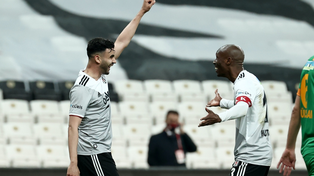 Ghezzal: Beşiktaş'ta kalmak beni mutlu eder