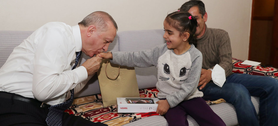 ‘Tayyip dedem iyi ki evimize geldi’
