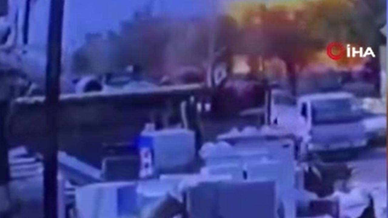 Bağdat’taki bomba yüklü aracın patlama anı!