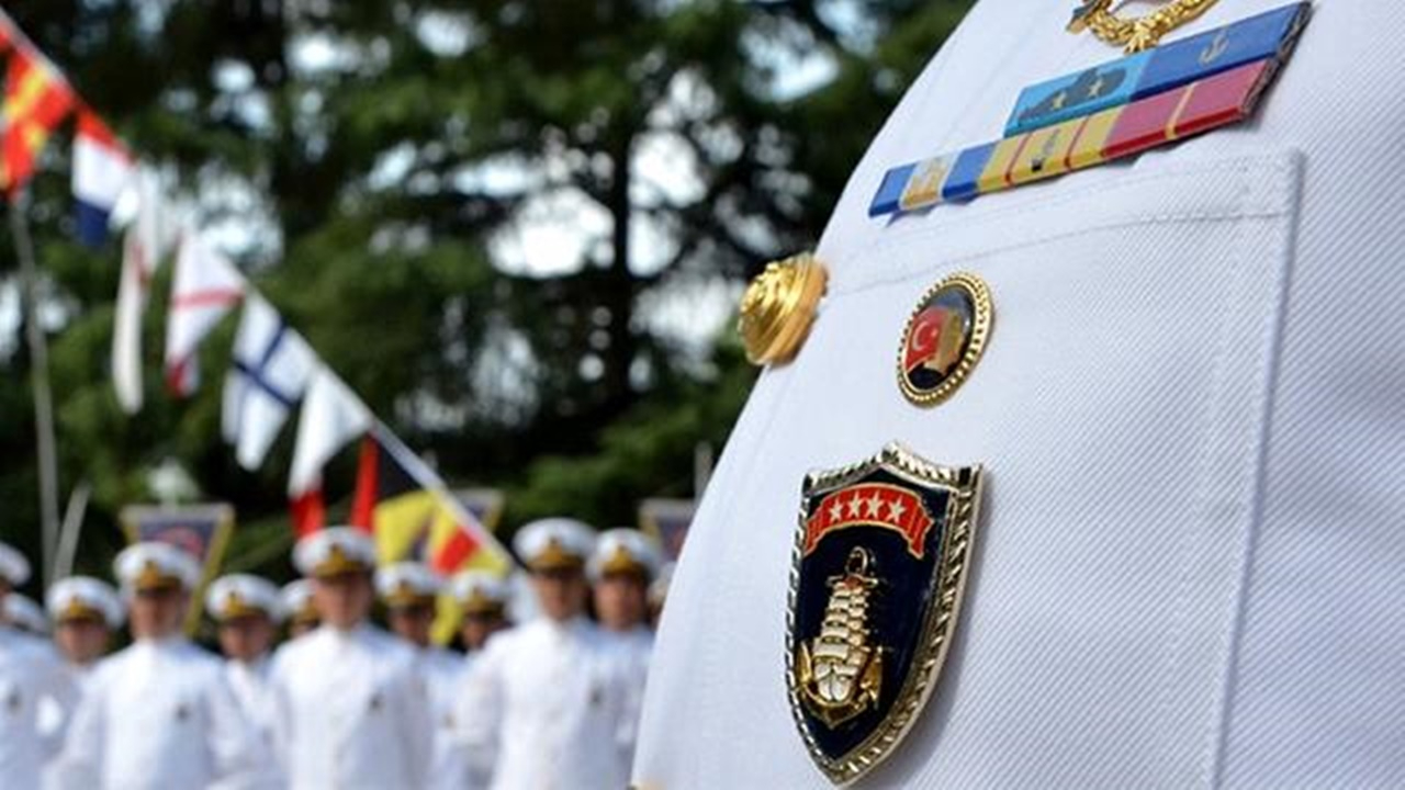 Amirallerin yazışmaları ortaya çıktı