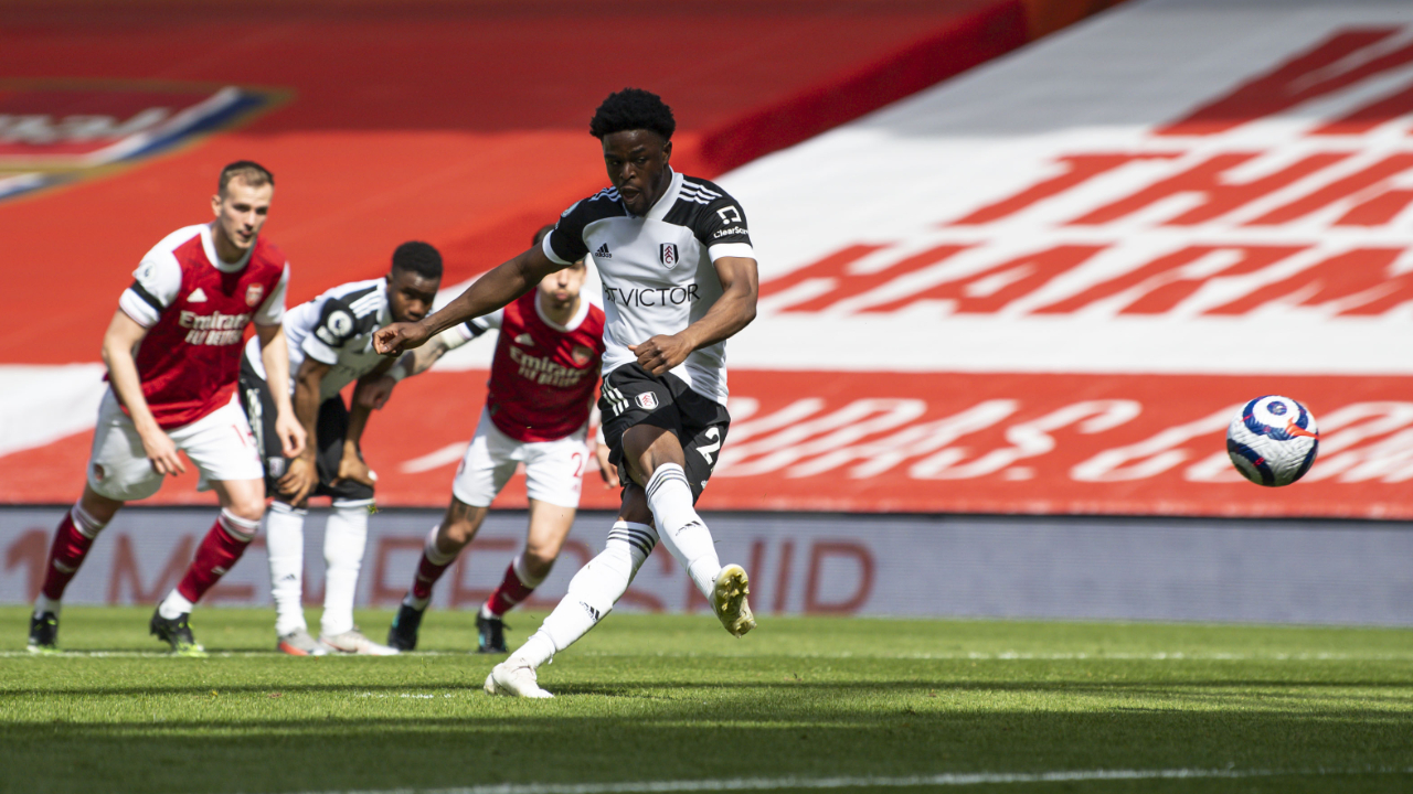 Arsenal, Fulham karşısında 1 puanı 90+7'de kurtardı