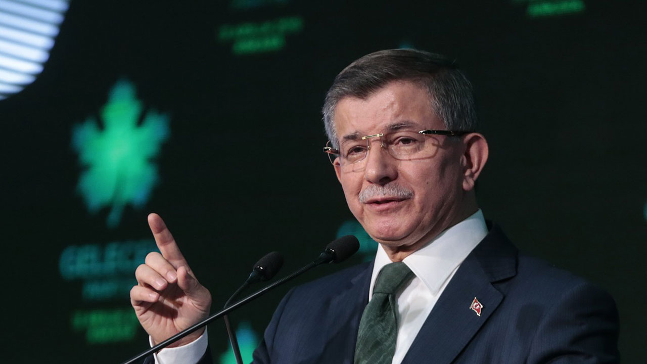 ‘Ahmet Davutoğlu beni konuşturmasın’