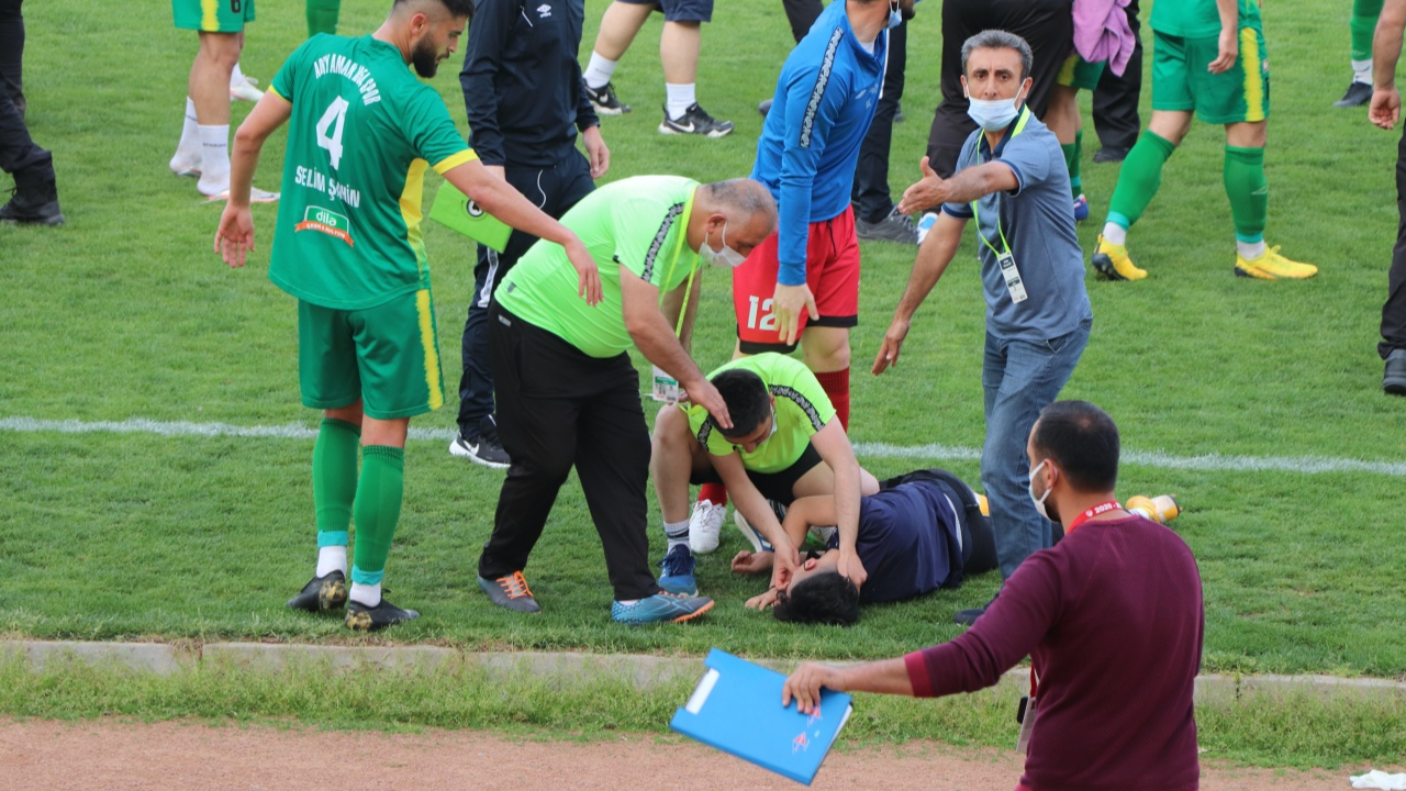 Siirt İl Özel İdare Spor-Dila Gıda Adıyaman 1954 Spor maçı karakolda bitti!